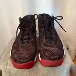 Jordan Horizon Black Red Dark Grey Sneakers‎ Shoes
